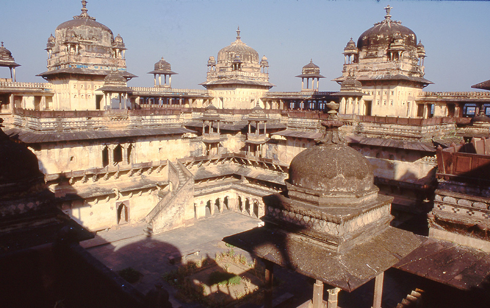 The early 17th century Jahangir Mahal, a square palace rich in cupolas.