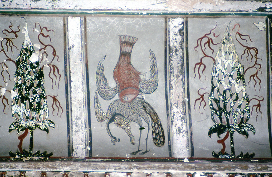 The audience hall boasts Mughal-inspired murals but the style is local.